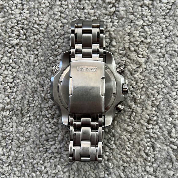 Citizen BL5400 Cal E820 Eco Drive Silver Dial Stainless Steel Analog - Picture 2 of 3